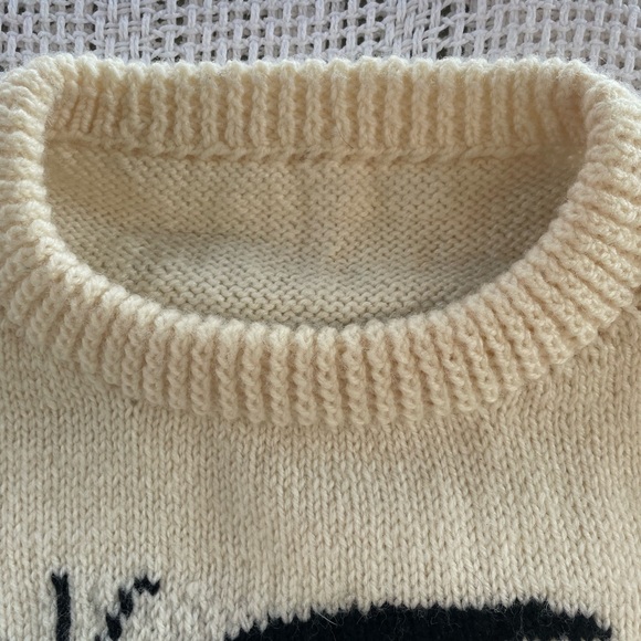 Retro Knit Fred Flinstone sweater. - Picture 2 of 4